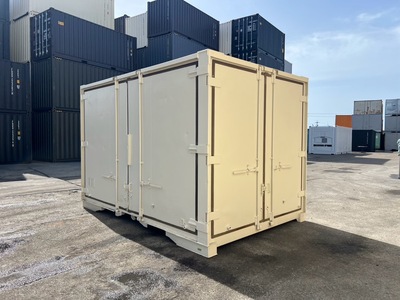 １２F中古スーパーUR真空断熱コンテナ　クリーム塗装1